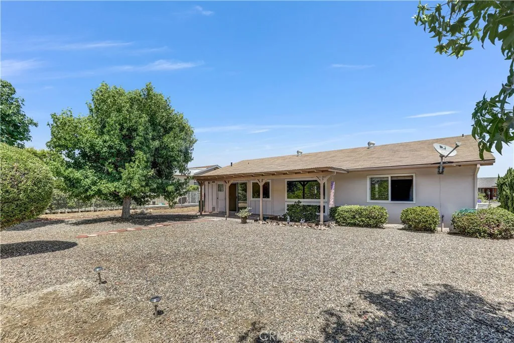 https://cdn.realtyfeed.com/cdn/127/306529950/ea9c351afab387f5b859ece1bde60eb6.webp