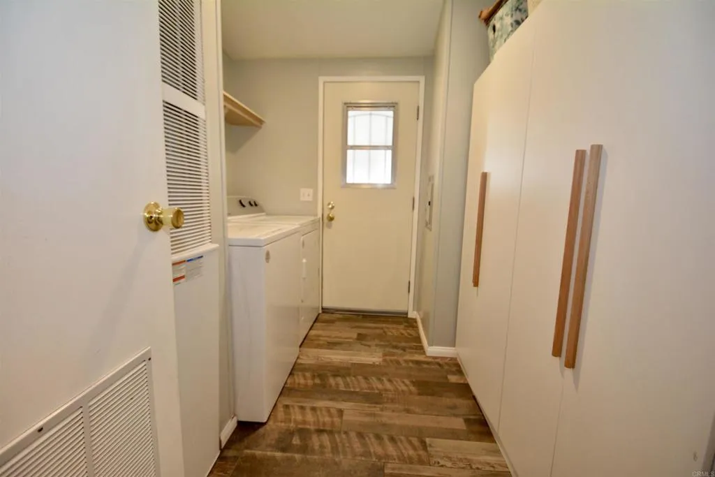 https://cdn.realtyfeed.com/cdn/127/306529974/f8bc9d2f9b6cf3f77a5452ede90333c0.webp