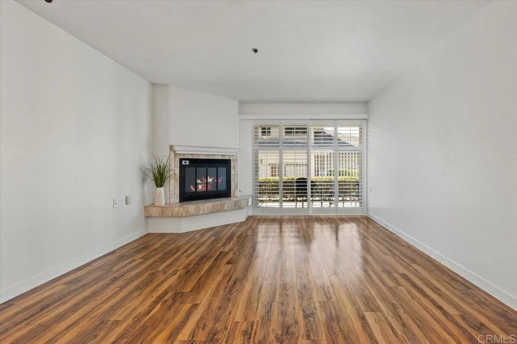 Photo #4: NDP2508422 Listing: Photo #4