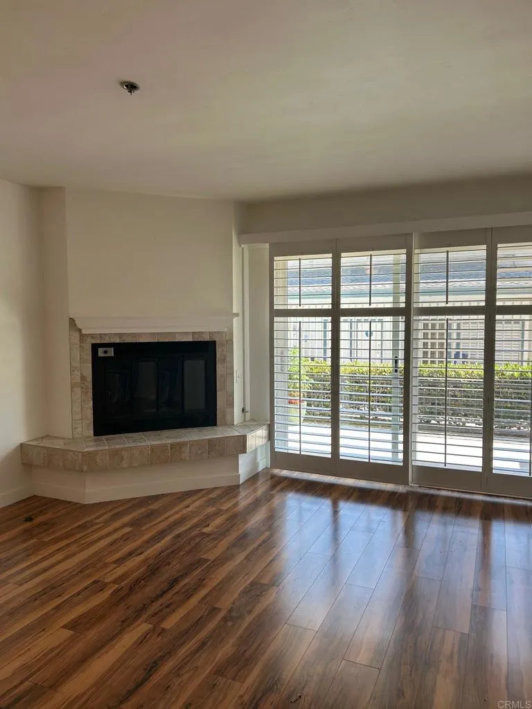 MLS: NDP2508422 Condo For Sale