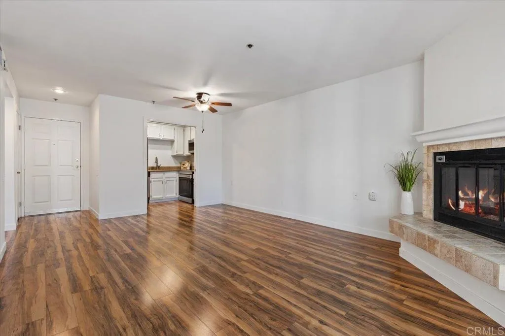 Photo #7: NDP2508422 Listing: Photo #7