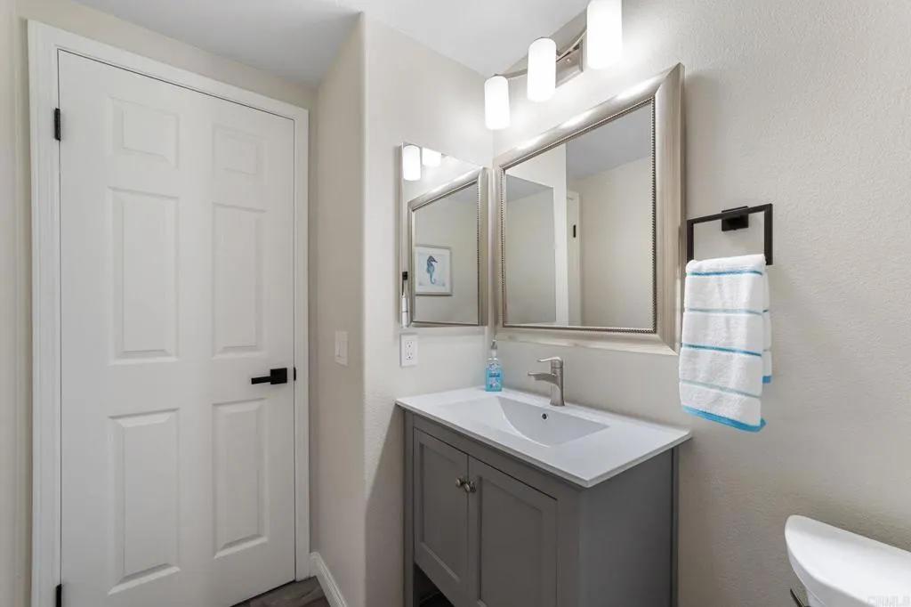 https://cdn.realtyfeed.com/cdn/127/306530006/14869a7b971cb69bbc5941a7a2aa5a62.webp
