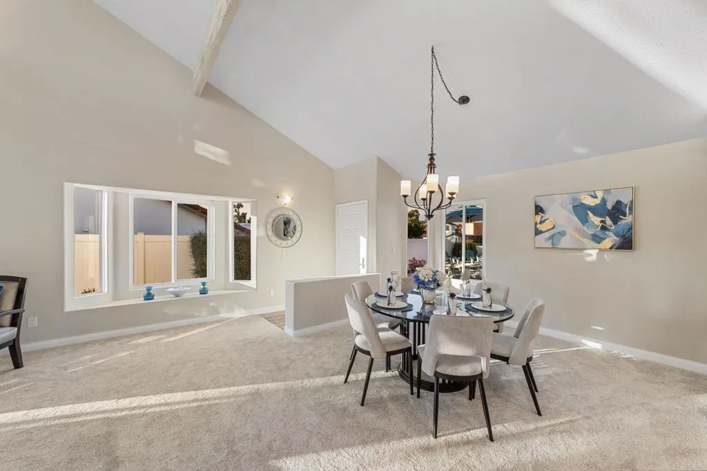 https://cdn.realtyfeed.com/cdn/127/306530006/231b0a85dbbe087f8b40d5e2c16da904.webp