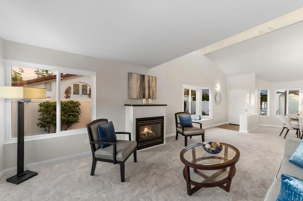 https://cdn.realtyfeed.com/cdn/127/306530006/fe4c75433d9872deab6177ea6600951f.webp