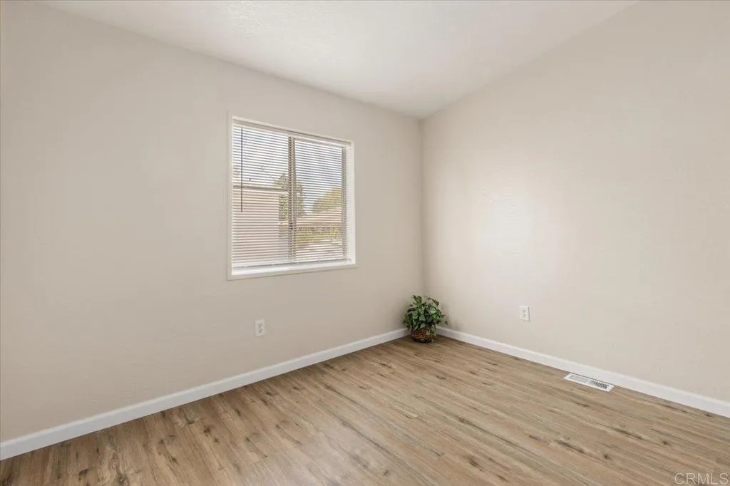 https://cdn.realtyfeed.com/cdn/127/306530060/c0d31c9fbcd806ee9ce9ec137b447d32.webp