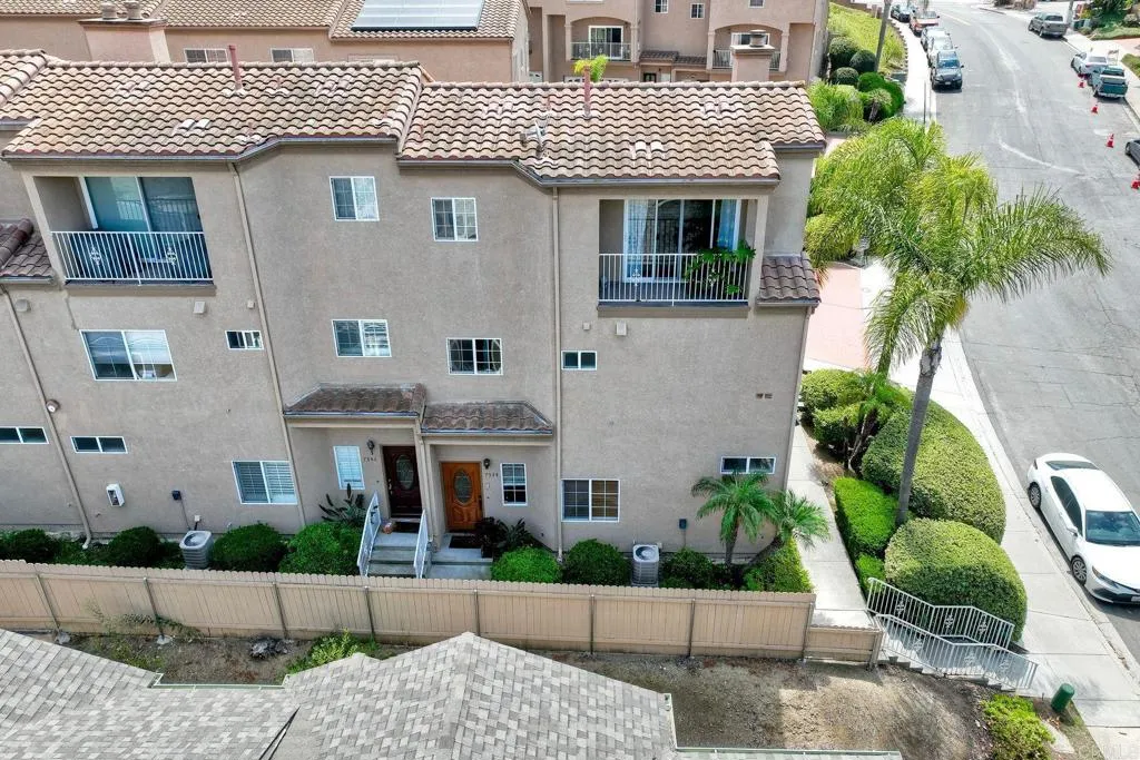 https://cdn.realtyfeed.com/cdn/127/306530083/26fb7d45b629d3d0f02bd33f5cf23423.webp