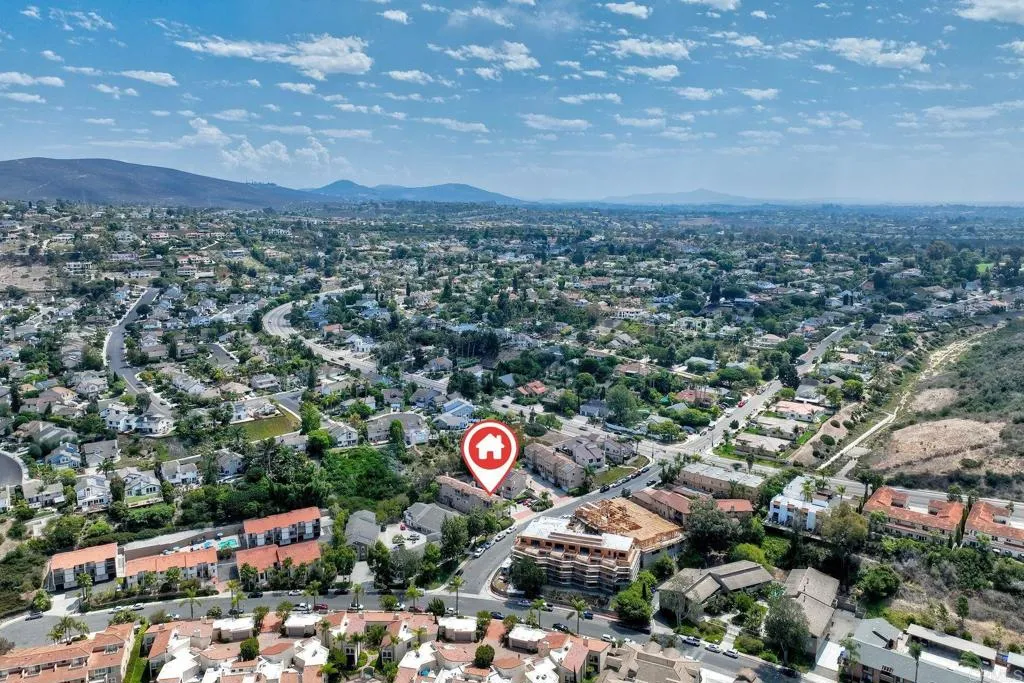 https://cdn.realtyfeed.com/cdn/127/306530083/27324daa14f57062e2d3316a9afb9cb4.webp
