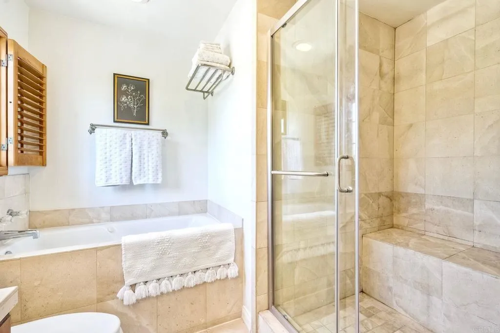 https://cdn.realtyfeed.com/cdn/127/306530083/2cc3709021af522bdd04a287c48f1d15.webp