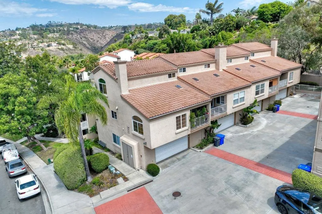 https://cdn.realtyfeed.com/cdn/127/306530083/4f4aaa8ecc6cdd4e0c896c0d7ec9c742.webp