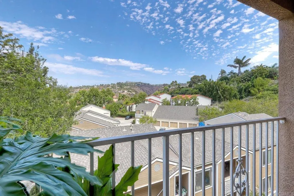 https://cdn.realtyfeed.com/cdn/127/306530083/98baf89c9e07b73b62e7be394aa544f3.webp