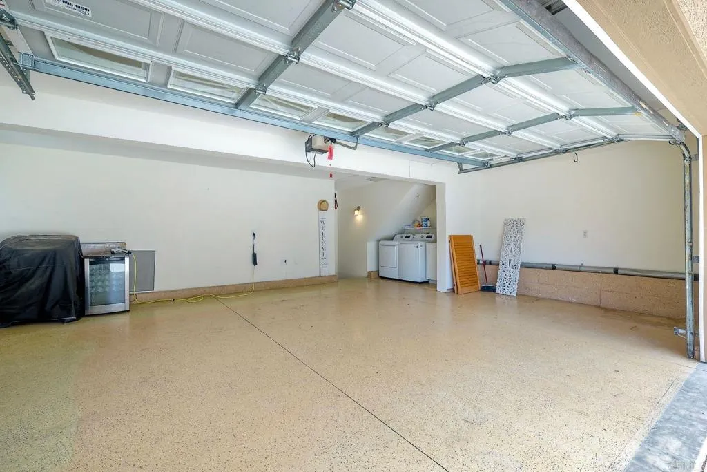 https://cdn.realtyfeed.com/cdn/127/306530083/b37aa58e318e0e19d48f77571ef1426e.webp
