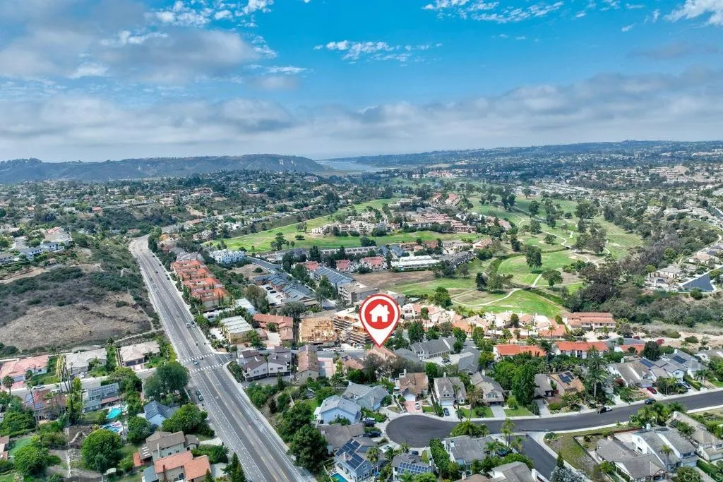 https://cdn.realtyfeed.com/cdn/127/306530083/e3da612961df980e2a83dd48ffae6fb8.webp