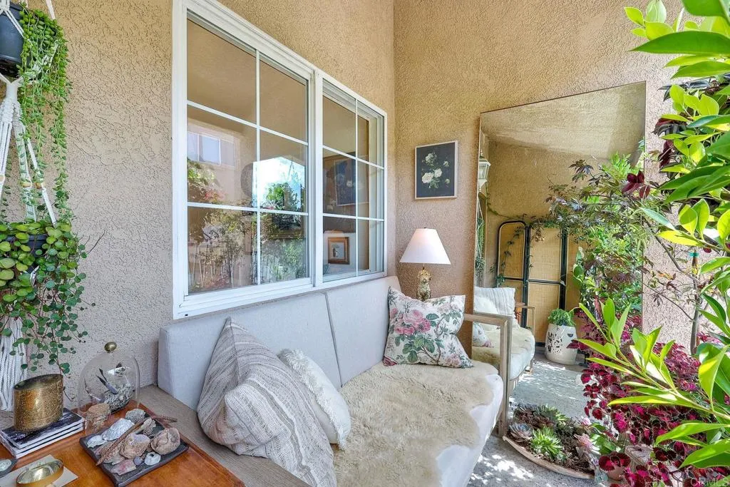 https://cdn.realtyfeed.com/cdn/127/306530083/f4ee10b4f03d135d26bbc8f74c3fff68.webp