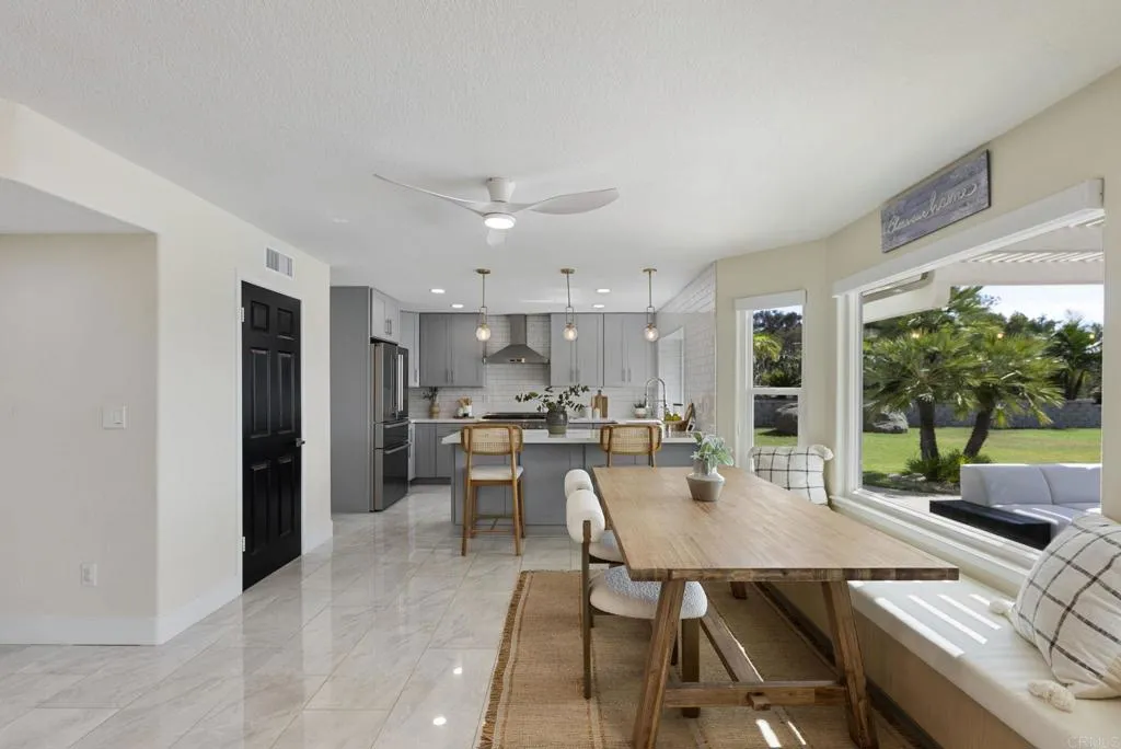 https://cdn.realtyfeed.com/cdn/127/306530110/6ae7089d332f9b2a7f1458906e3510d7.webp