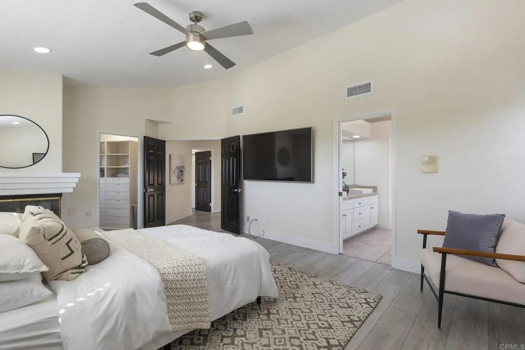 https://cdn.realtyfeed.com/cdn/127/306530110/9edd2310587c3c93cda279c5fb70c9f1.webp