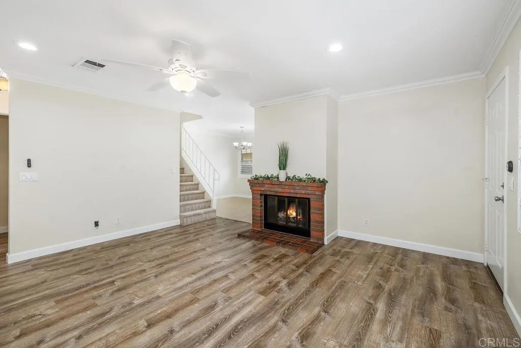 https://cdn.realtyfeed.com/cdn/127/306530143/2a166b9685a9b99d5c9bea0902ceea5b.webp