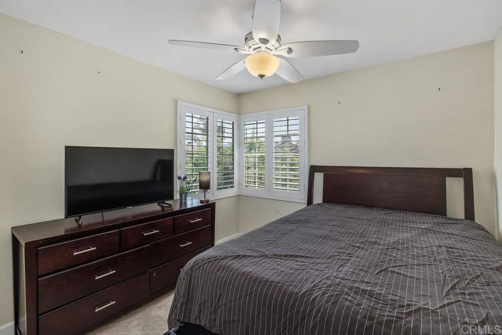 https://cdn.realtyfeed.com/cdn/127/306530143/64f6a18c95527d98584001a4410ee29a.webp
