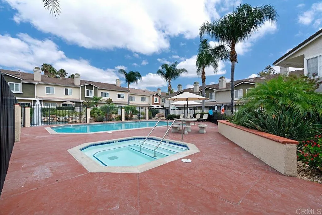 https://cdn.realtyfeed.com/cdn/127/306530143/7c4f20283fad981303b9e33aad304bcb.webp