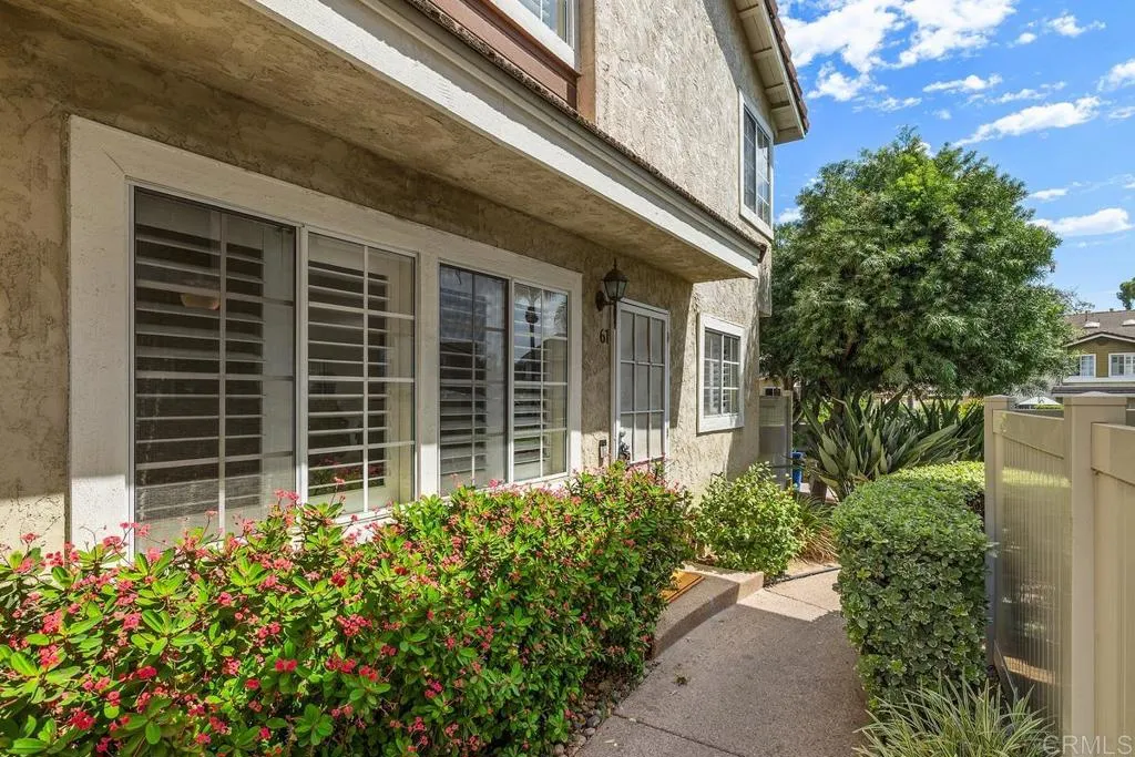 https://cdn.realtyfeed.com/cdn/127/306530143/d349f09cd57c71042fdacebd185088ec.webp