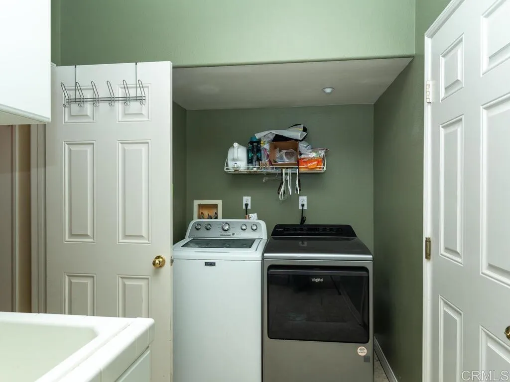 https://cdn.realtyfeed.com/cdn/127/306530144/58ea3eb7425ce0fab7d6c0d21d8e7237.webp