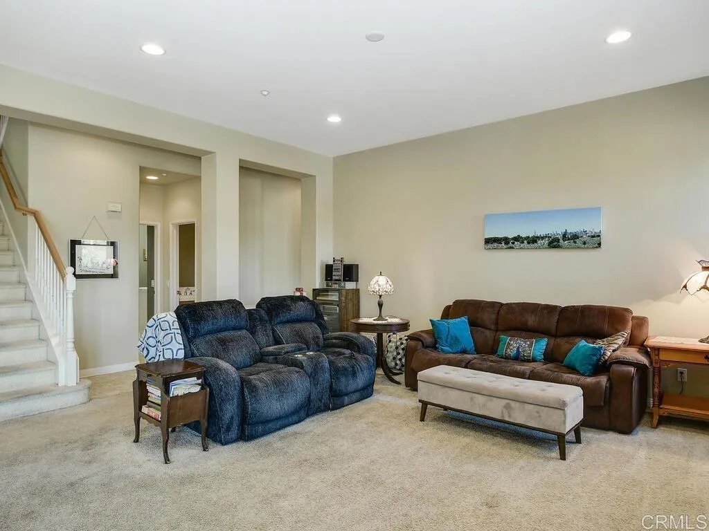https://cdn.realtyfeed.com/cdn/127/306530144/79659f826e0e6d5eebfb31213aeb7821.webp
