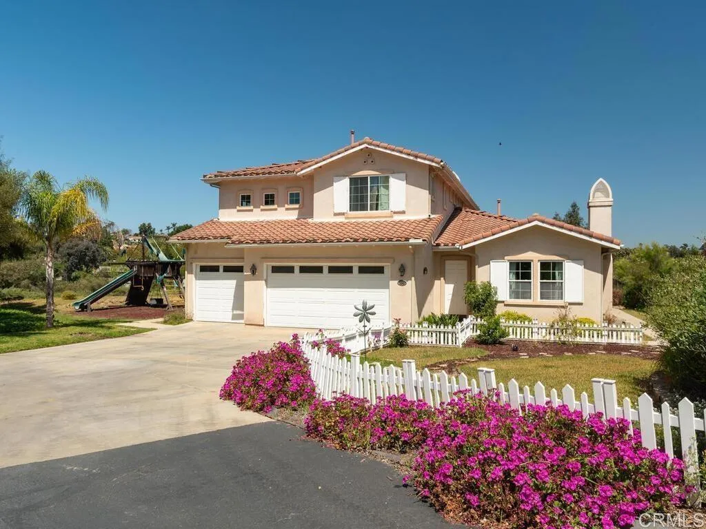https://cdn.realtyfeed.com/cdn/127/306530144/8a19d97c1eb0fce2003183c26d9653d3.webp