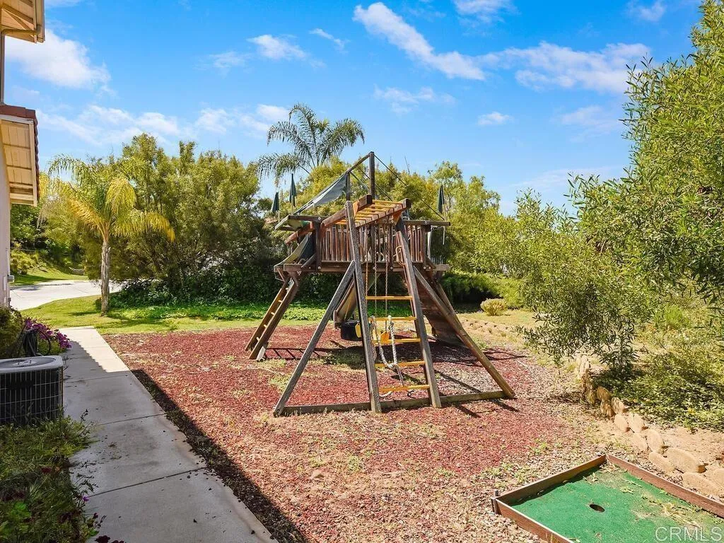 https://cdn.realtyfeed.com/cdn/127/306530144/e6e621653e28b9f79208a1f09cdee9bd.webp
