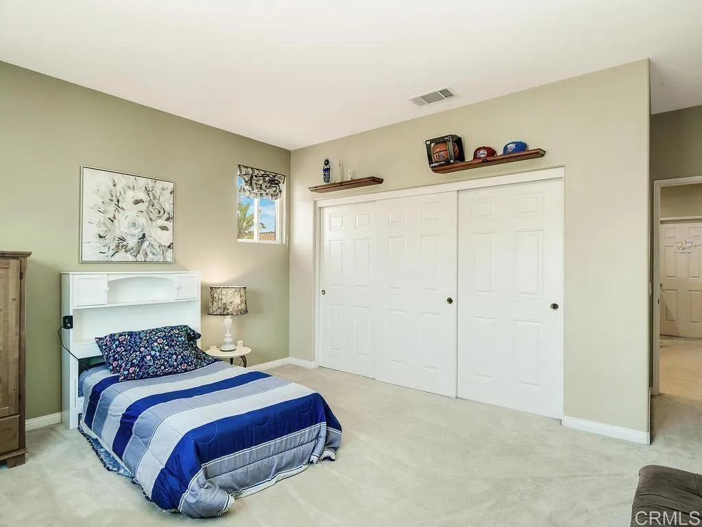 https://cdn.realtyfeed.com/cdn/127/306530144/e76518e7e7e855434de7991564949db3.webp