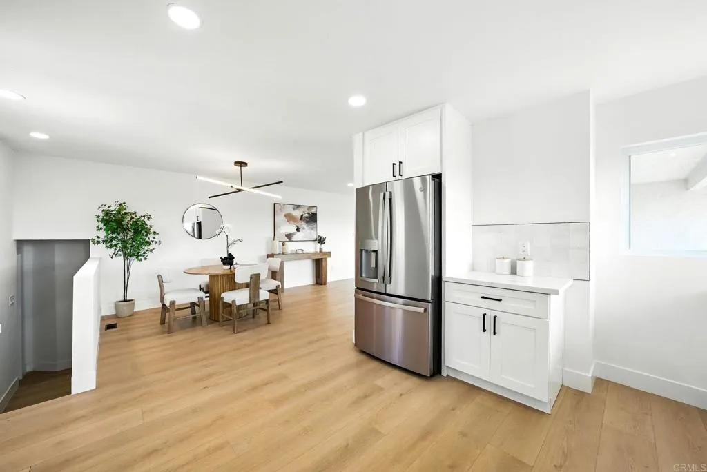 https://cdn.realtyfeed.com/cdn/127/306530155/0d6befffc60ddf89a1c82e7462ef68ef.webp