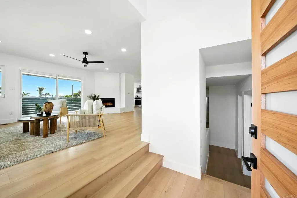 https://cdn.realtyfeed.com/cdn/127/306530155/b84161aae3ce9ea58ba1f7efd4f48ea6.webp