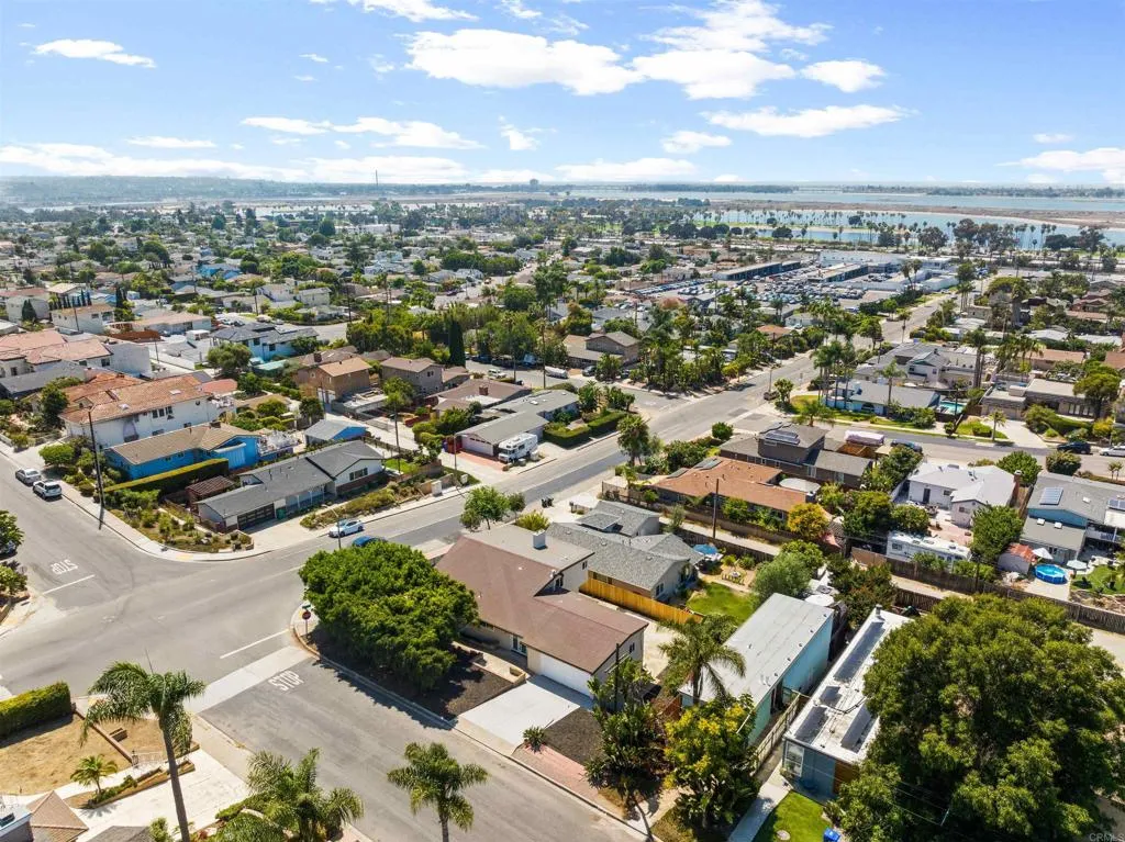 https://cdn.realtyfeed.com/cdn/127/306530155/bac04805b4344fac91c5e77bb77133f5.webp