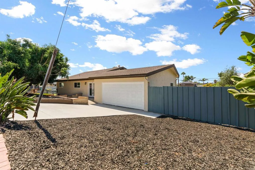https://cdn.realtyfeed.com/cdn/127/306530155/e2003b125cc2fb3c9d708f5e5d736565.webp