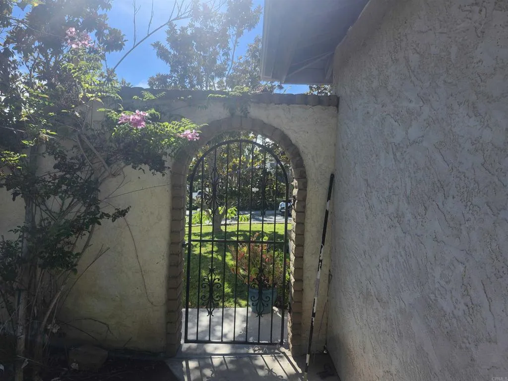 https://cdn.realtyfeed.com/cdn/127/306530265/9aec2b46cf8348e82c7d179b8ec45c8d.webp