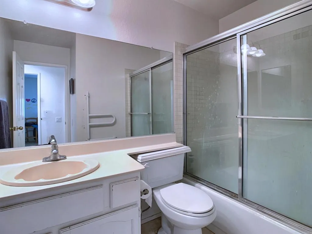 https://cdn.realtyfeed.com/cdn/127/306530265/e2f30bc7cfdefe87a32ad56f4129ee6e.webp