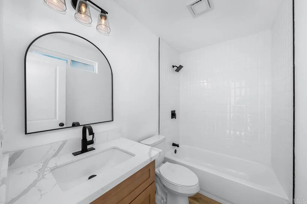 https://cdn.realtyfeed.com/cdn/127/306530267/1b8f9654db1baf7b16437509a3efa49c.webp