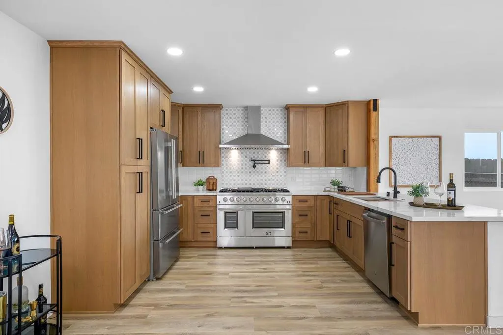 https://cdn.realtyfeed.com/cdn/127/306530267/dbaebc7fa285c5e4d4cb45c2288091a1.webp