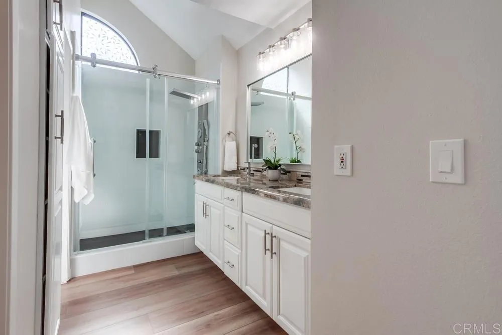 Photo #25: PTP2506561 Listing: Photo #25