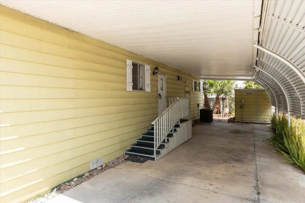 https://cdn.realtyfeed.com/cdn/127/306530277/6ca6275d3c926c85fb69057ef1868bd3.webp