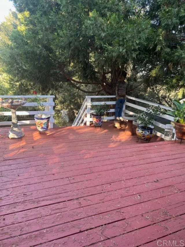 https://cdn.realtyfeed.com/cdn/127/306530285/12e581d6d5dc5286fb1c70c75982638f.webp