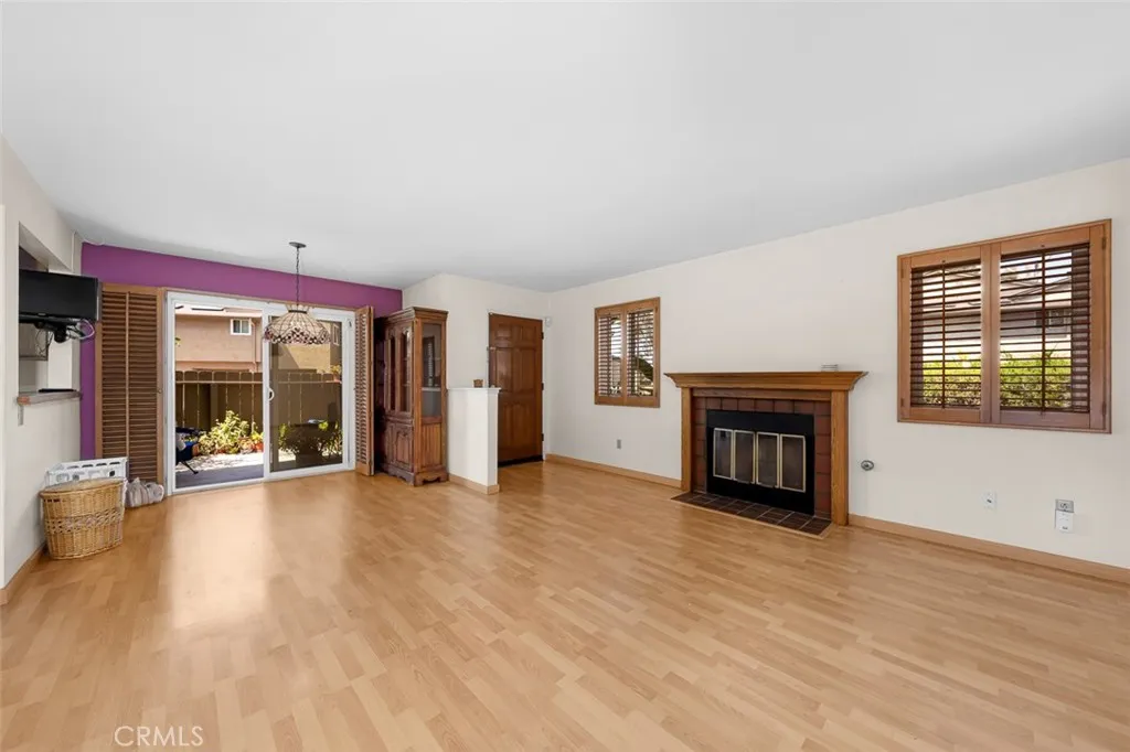 https://cdn.realtyfeed.com/cdn/127/306530290/80b55e65de8d16d32318b9706e48e36c.webp