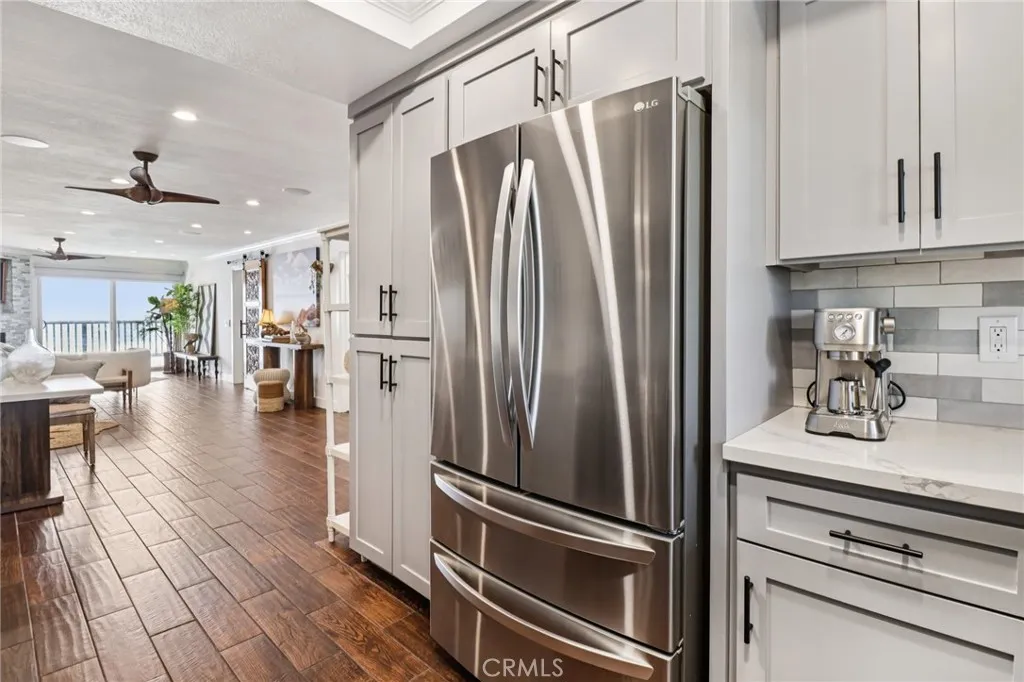 https://cdn.realtyfeed.com/cdn/127/306530306/1a16bd858128d33642743d737a6a7f20.webp