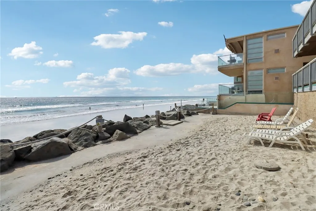 https://cdn.realtyfeed.com/cdn/127/306530306/211e829771f8b455aac15267cb2d83b3.webp