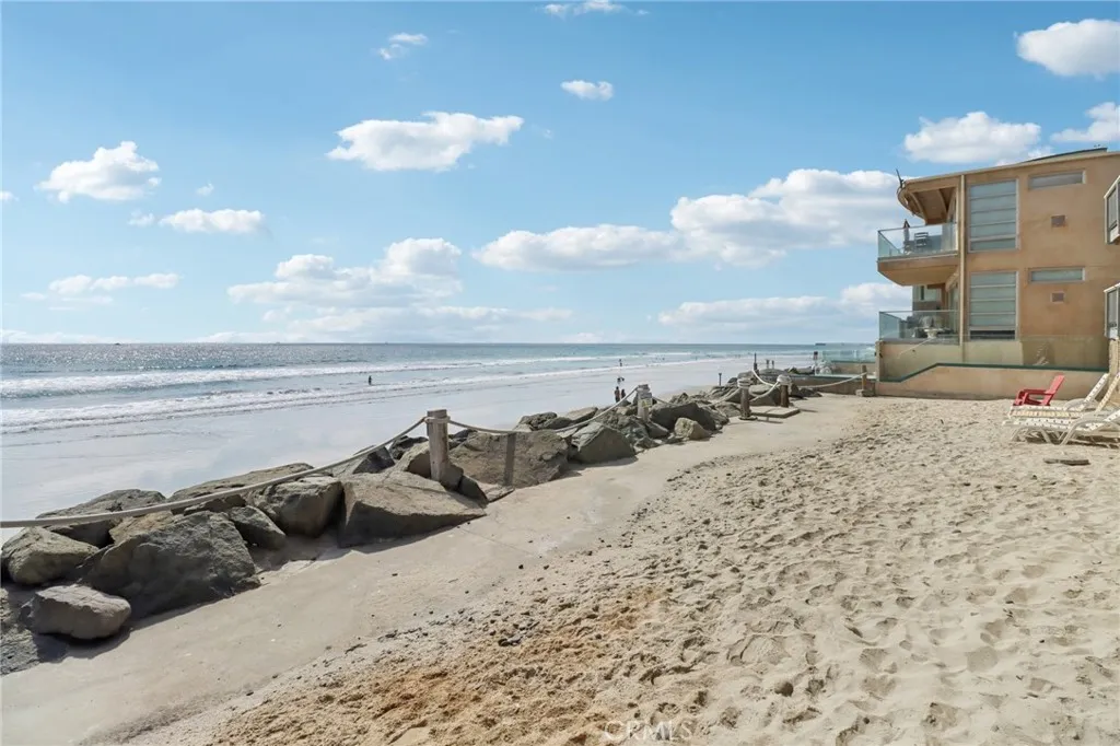 https://cdn.realtyfeed.com/cdn/127/306530306/572e99c5c9f01096ec6a1d245f9c6e13.webp