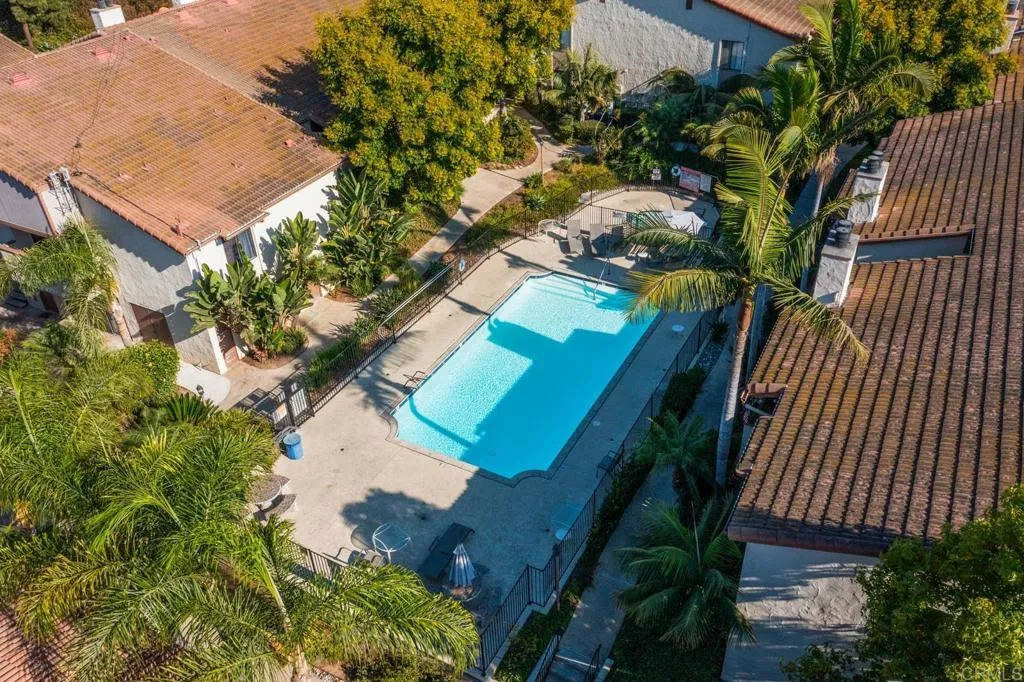 https://cdn.realtyfeed.com/cdn/127/306530368/23ec722edbaa40b5304e0a28c51e9c74.webp
