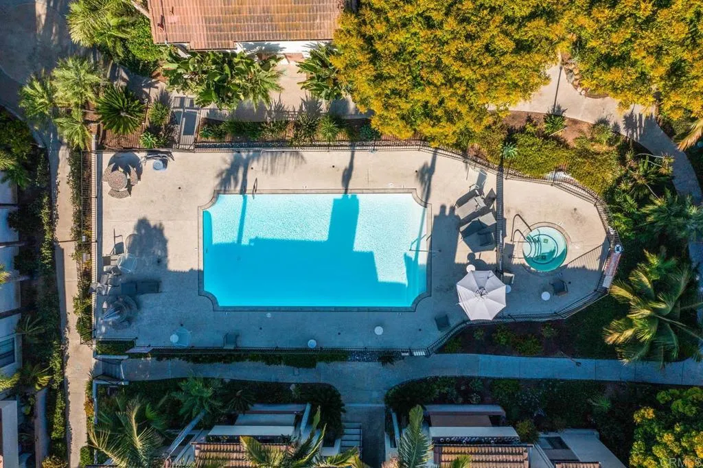 https://cdn.realtyfeed.com/cdn/127/306530368/4f4c7af5c0aea11fb6409942446db334.webp