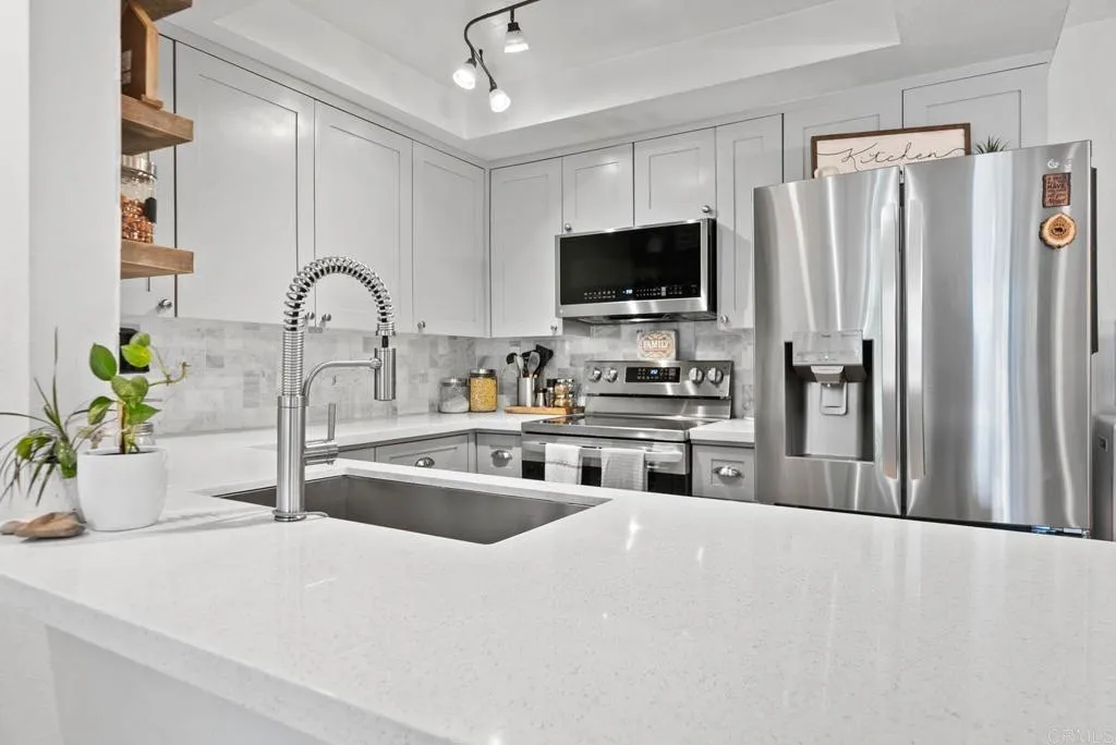 https://cdn.realtyfeed.com/cdn/127/306530368/8465b47e9c0dfaabcec61a4d627fe970.webp