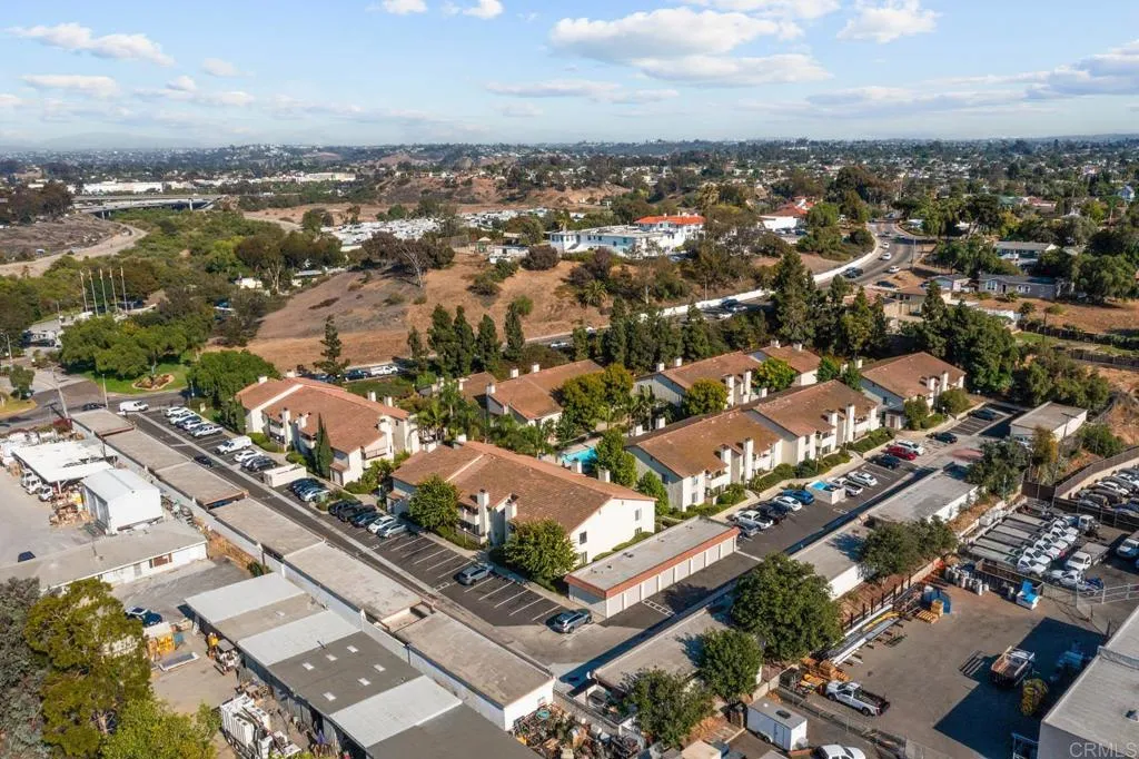 https://cdn.realtyfeed.com/cdn/127/306530368/a8dc9488af22a3365335137210e1ce44.webp