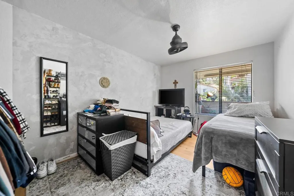 https://cdn.realtyfeed.com/cdn/127/306530368/c6c91cb8c31ad078eb0ed6b9250ff73b.webp