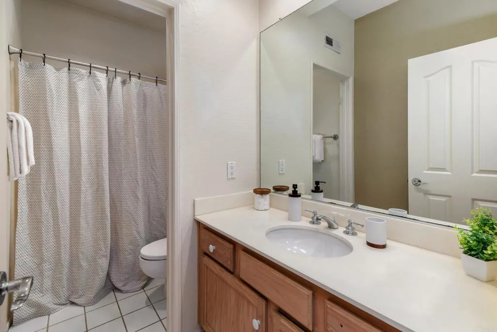 https://cdn.realtyfeed.com/cdn/127/306530381/0c03afd4e033529c6da853ca6b393b91.webp