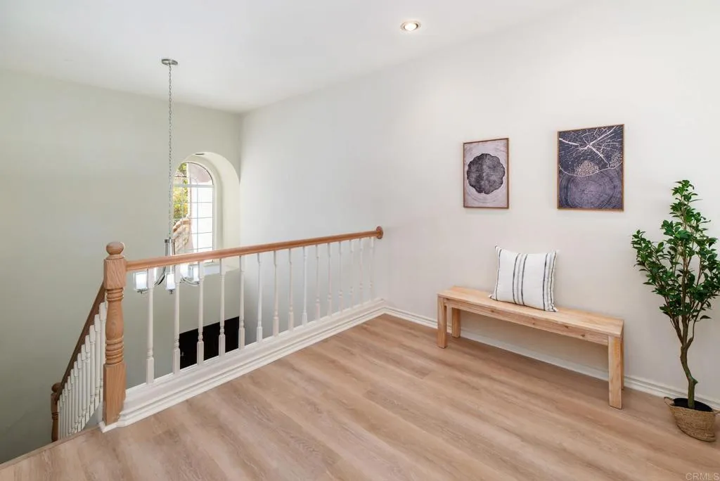 https://cdn.realtyfeed.com/cdn/127/306530381/0f01c14dd342bd115a3f268d05cb239d.webp